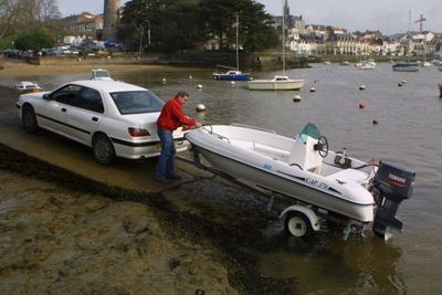 Quel permis pour tracter ma remorque  bateau ?