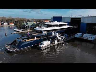 Feadship ONE launched